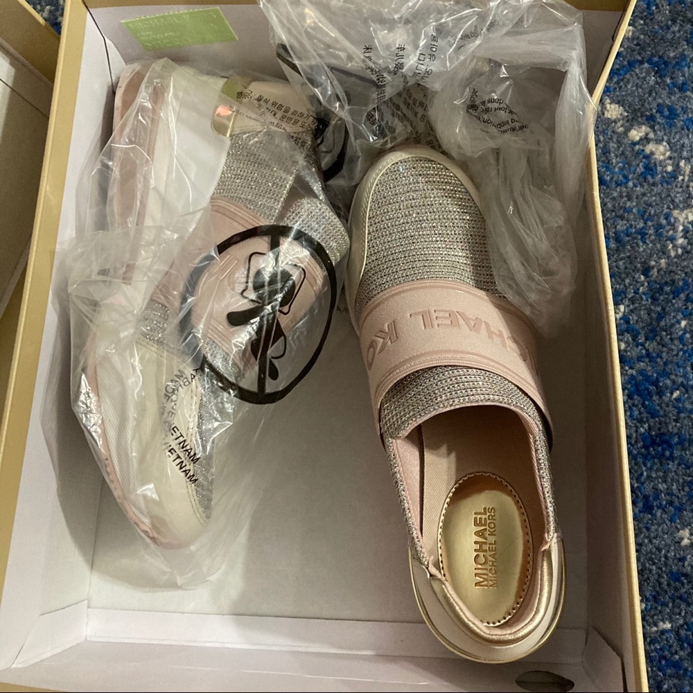 Michael Kors Shoes New